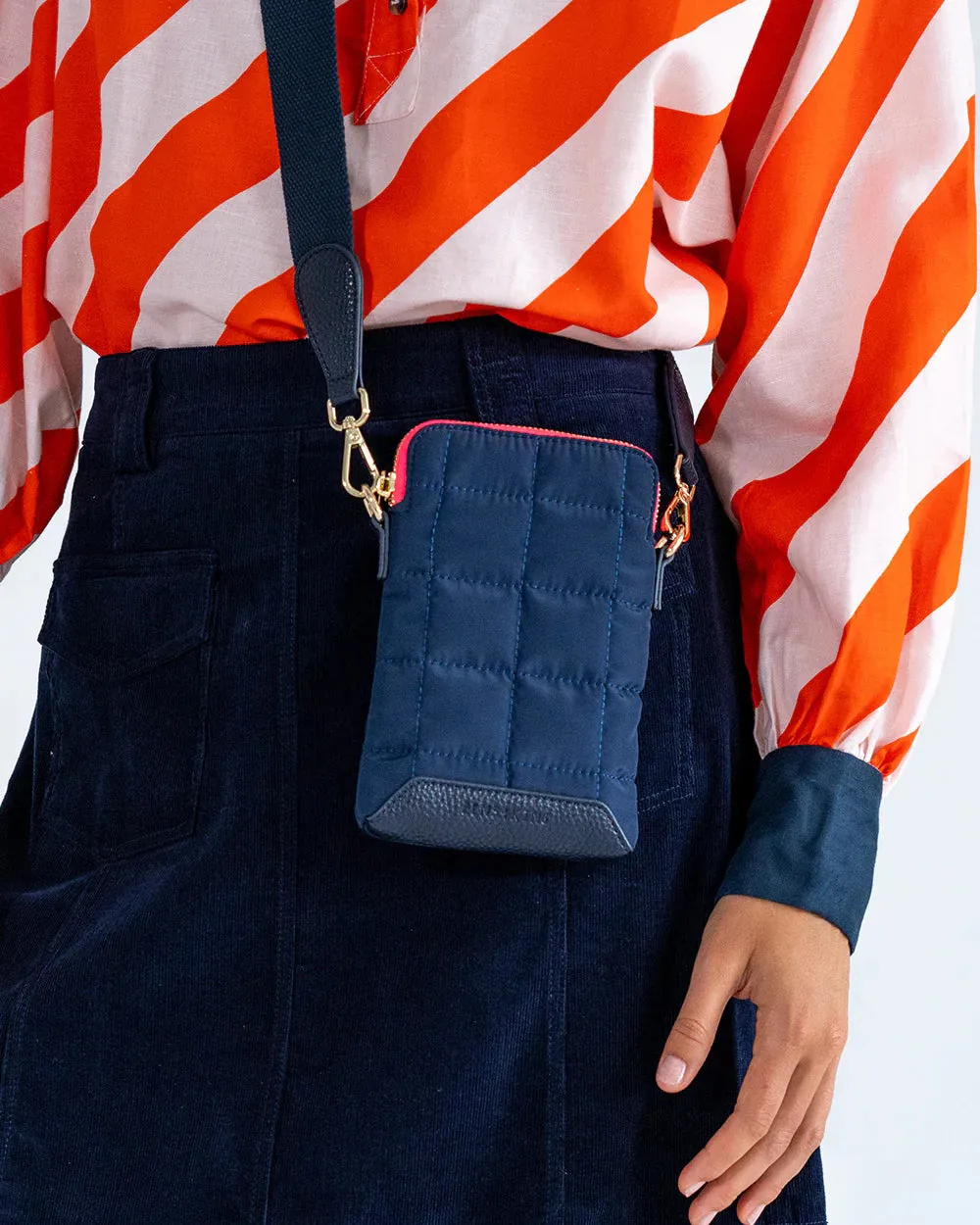 BAKER PHONE BAG - BU001