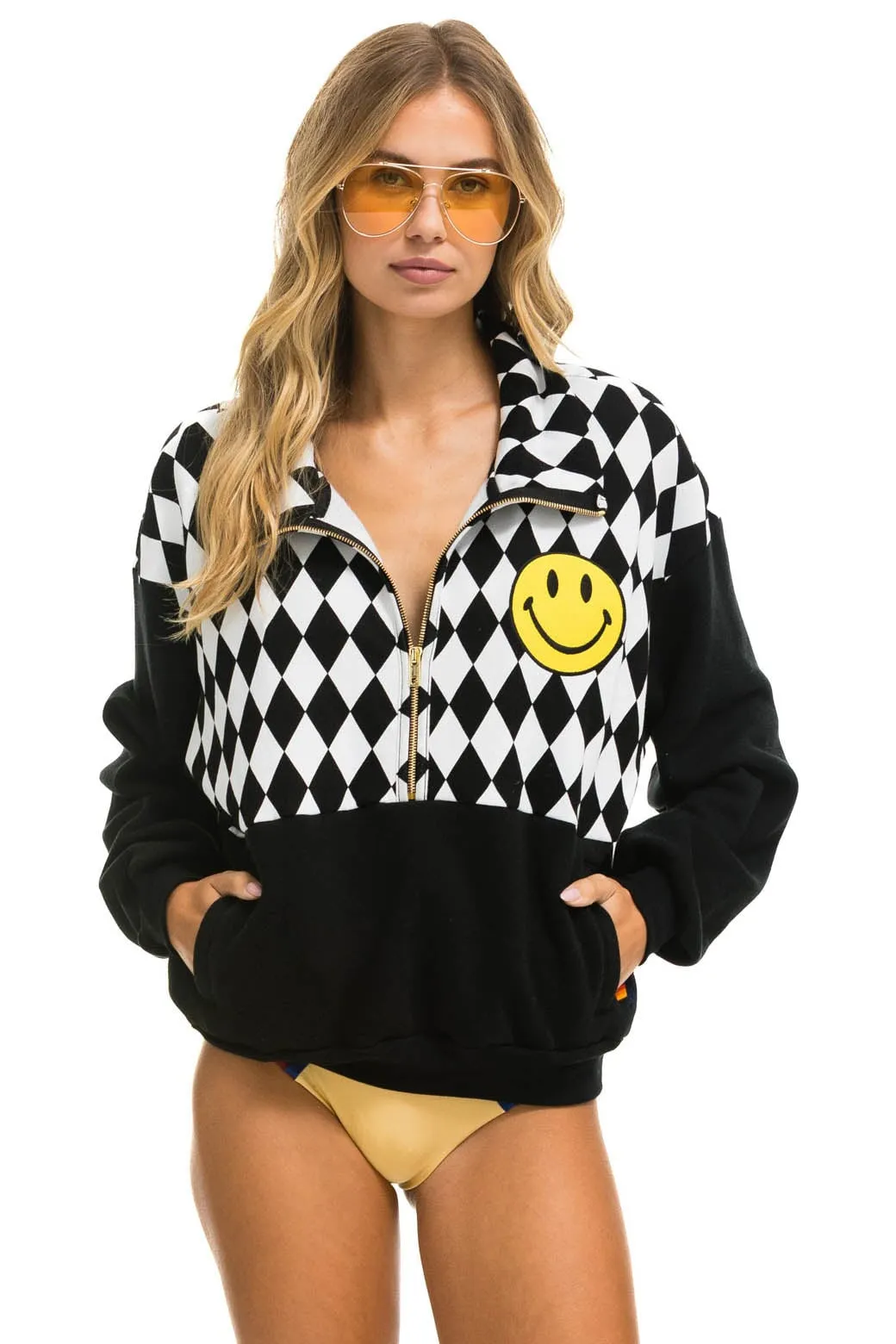 DIAMOND SMILEY 2 EMBROIDERY FLEECE HALF ZIP SWEATSHIRT - BLACK // WHITE