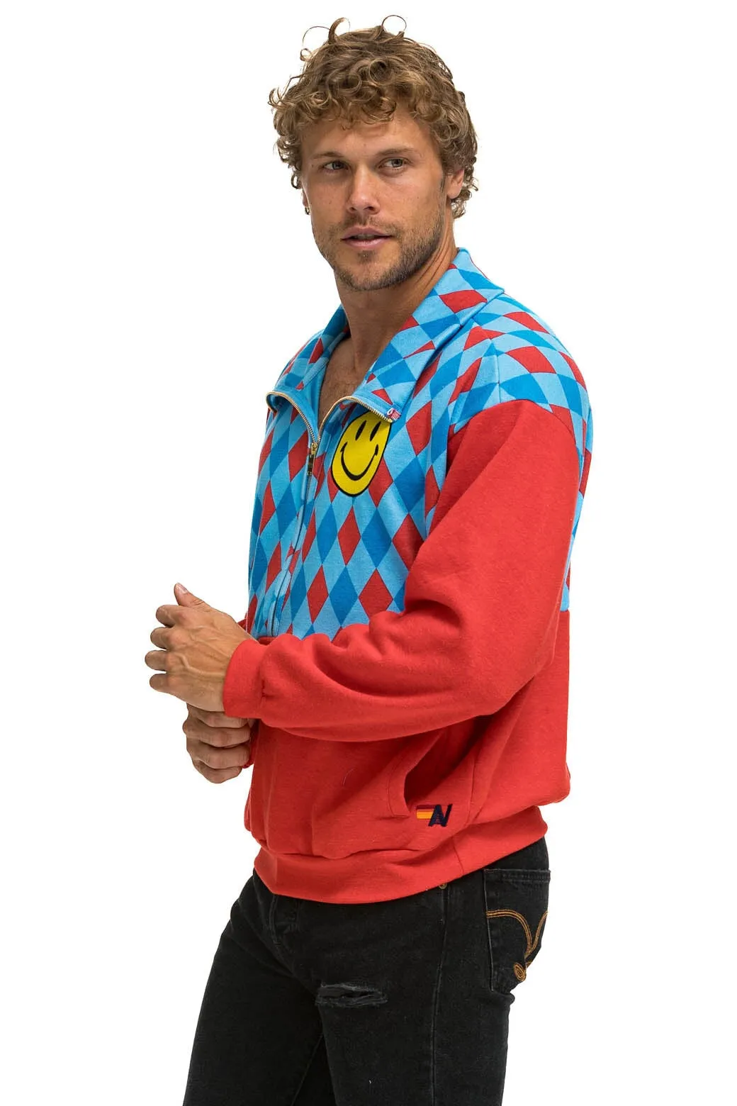 DIAMOND SMILEY 2 FLEECE HALF ZIP COLOR BLOCK SWEATSHIRT - RED // SKY