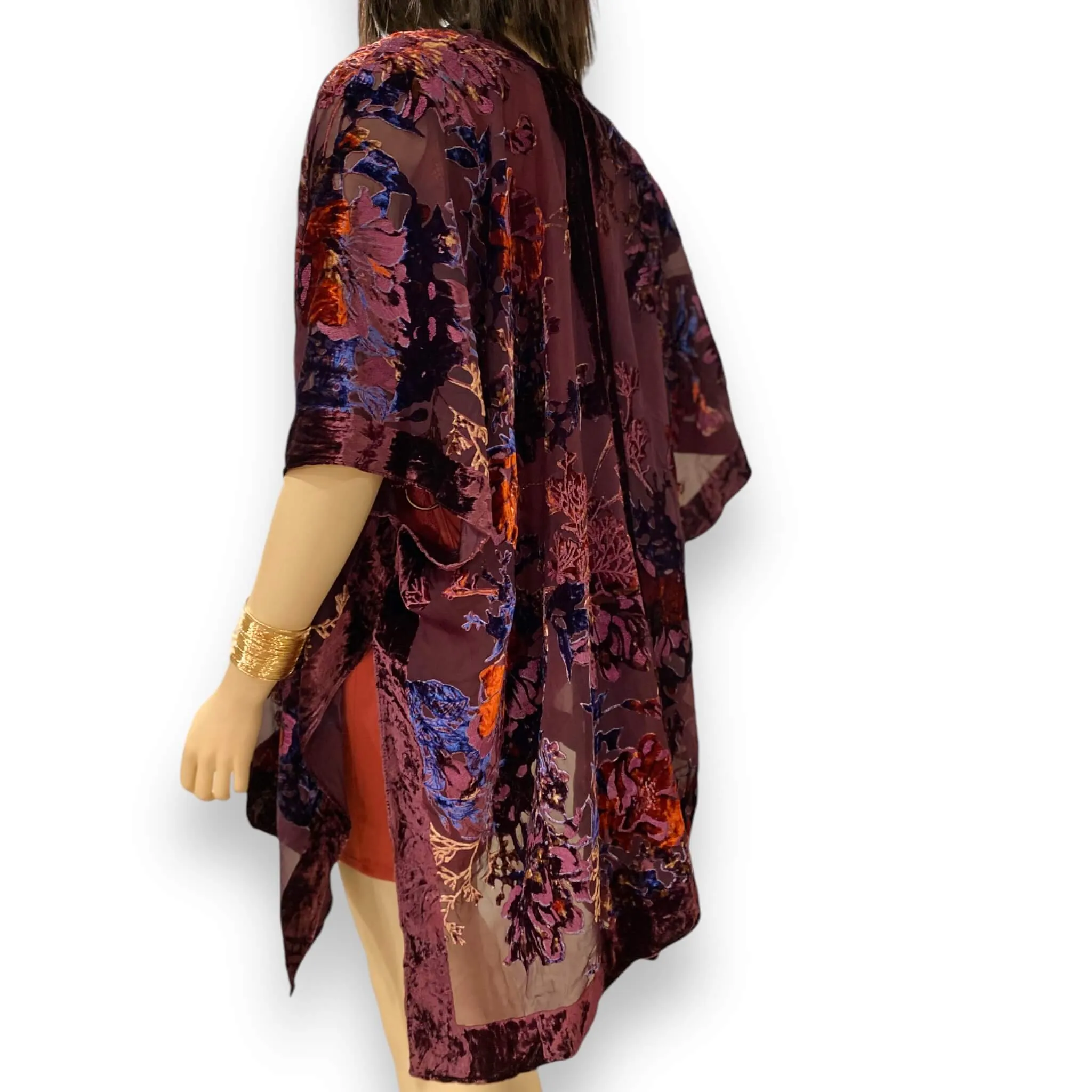 Elegant Floral Velvet Kimono Cardigan