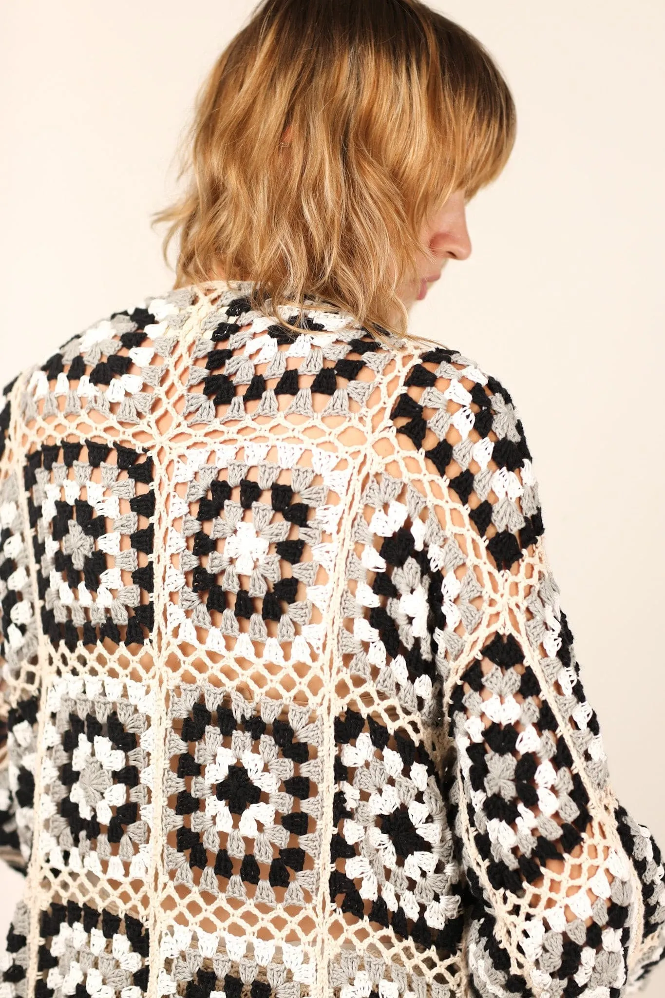 KOUMALY CROCHET KIMONO JACKET BLACK MULTI