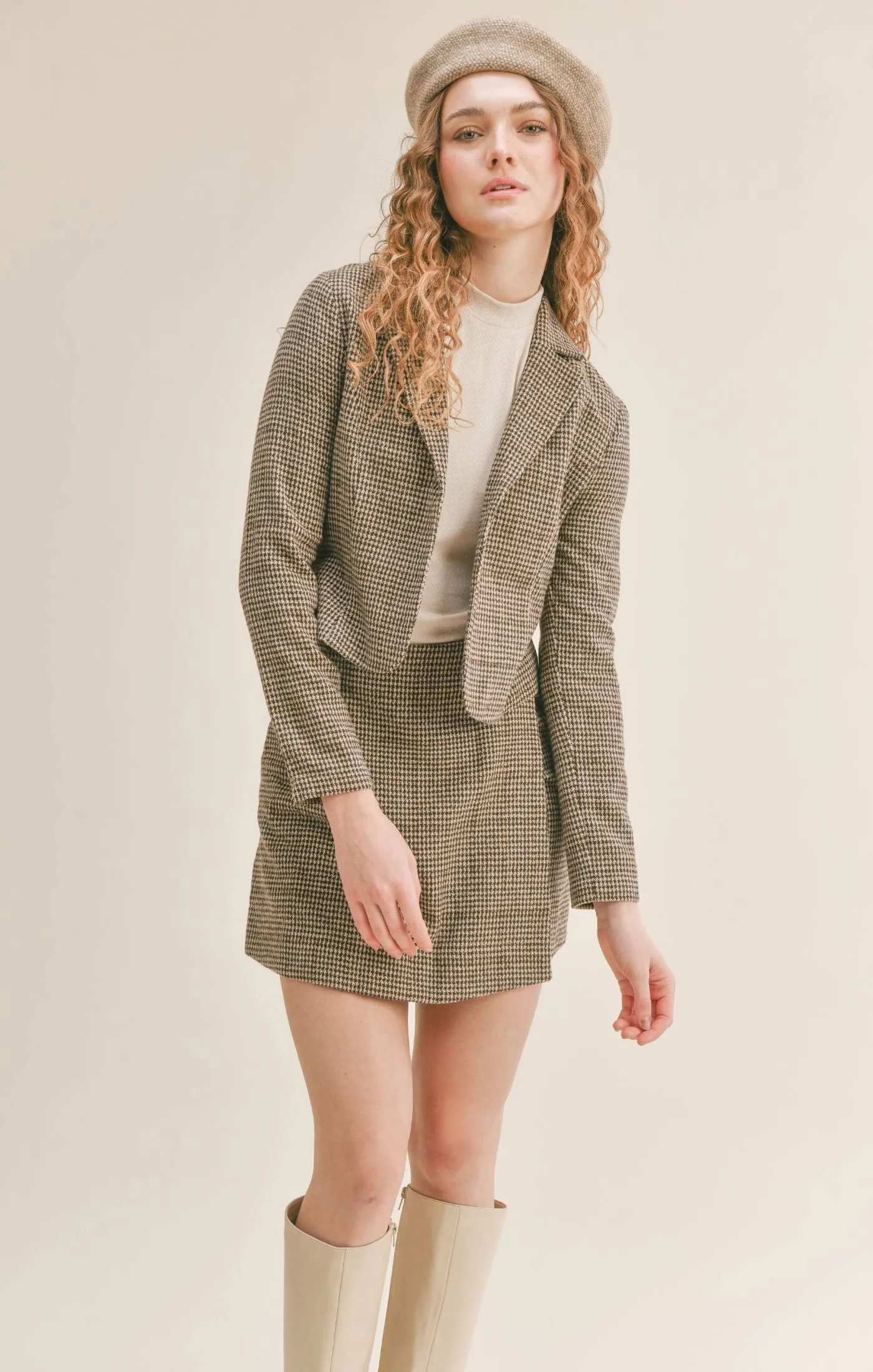 Sadie & Sage Antoinette Cropped Blazer