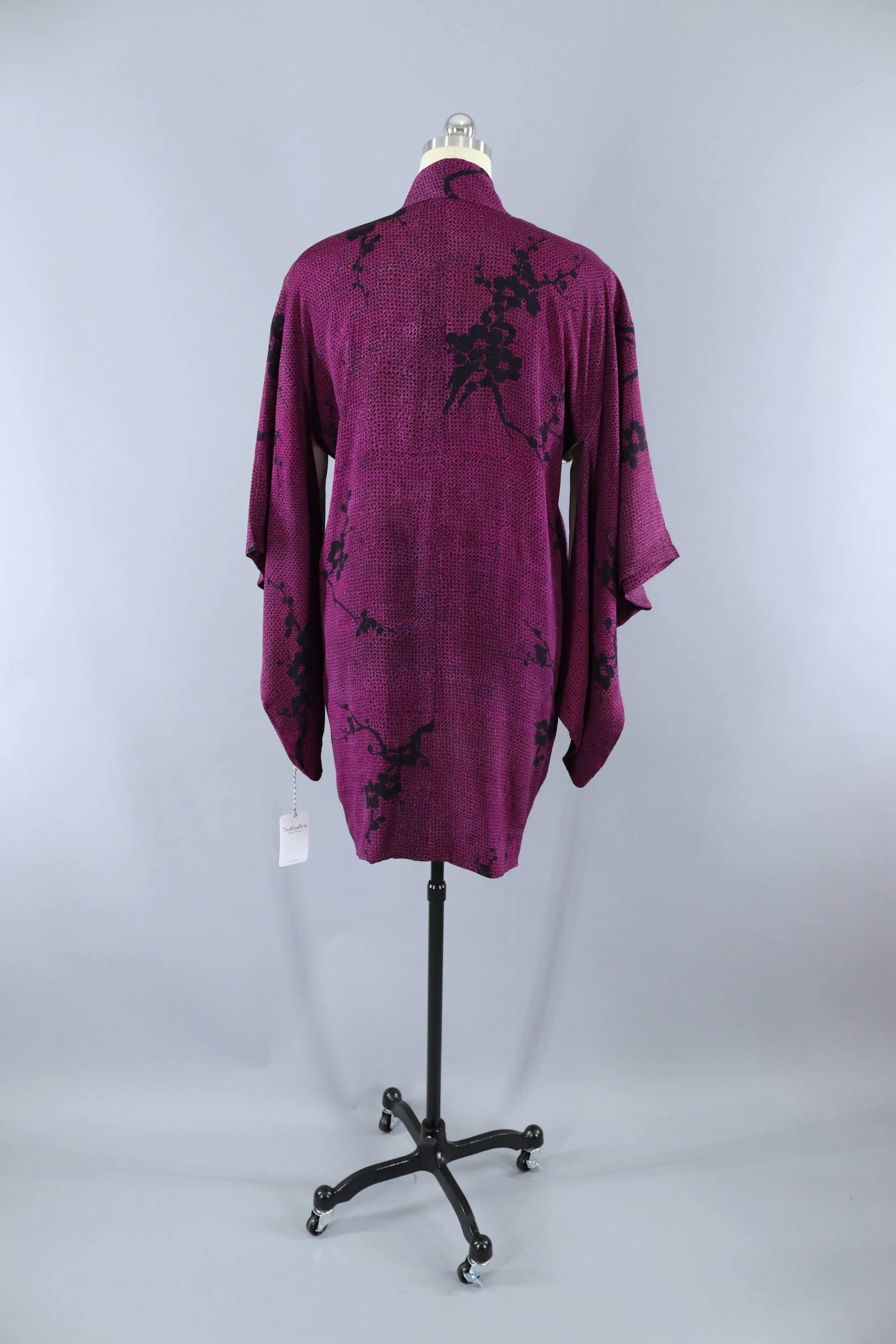 Vintage 1930s Silk Haori Kimono Jacket Cardigan / Purple & Black Shibori Cherry Blossom Print